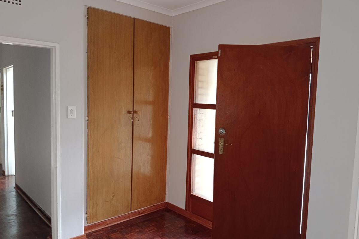 Perfect And Quiet Location - Photo 3