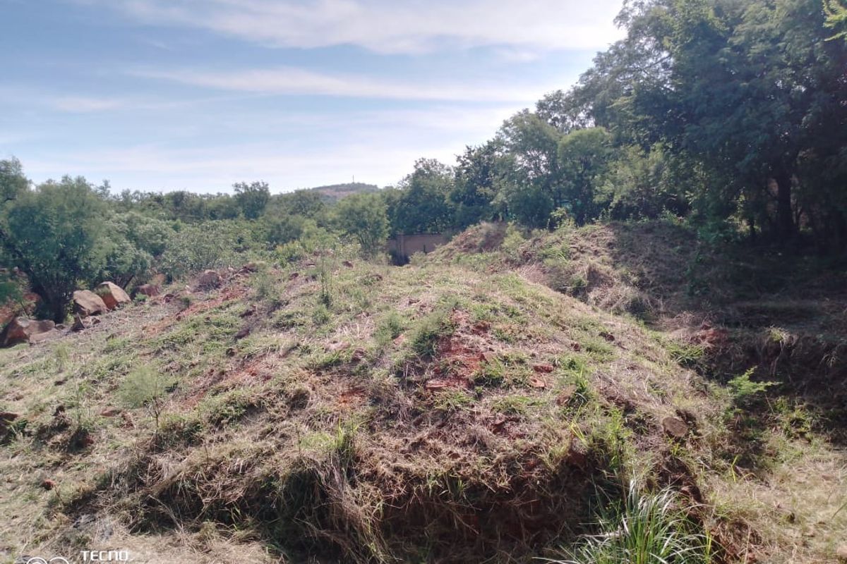 Your Designer Home Starts Here—Ample Space to Build - Photo 3