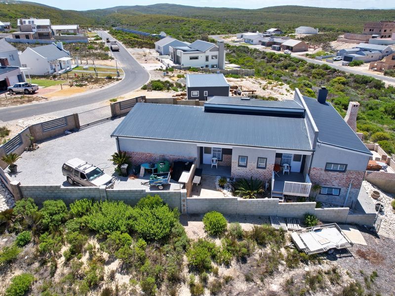 Stunning Family Home with great features! - Photo 10