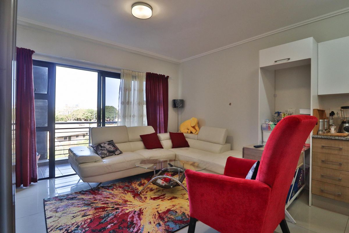 Perfect Lock and Go Lifestyle in Umhlanga Ridge - Photo 5