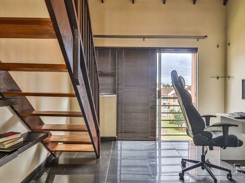 Discover Contemporary Living in Morningside Village! - Photo 5