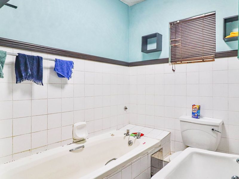 Discover Contemporary Living in Morningside Village! - Photo 7