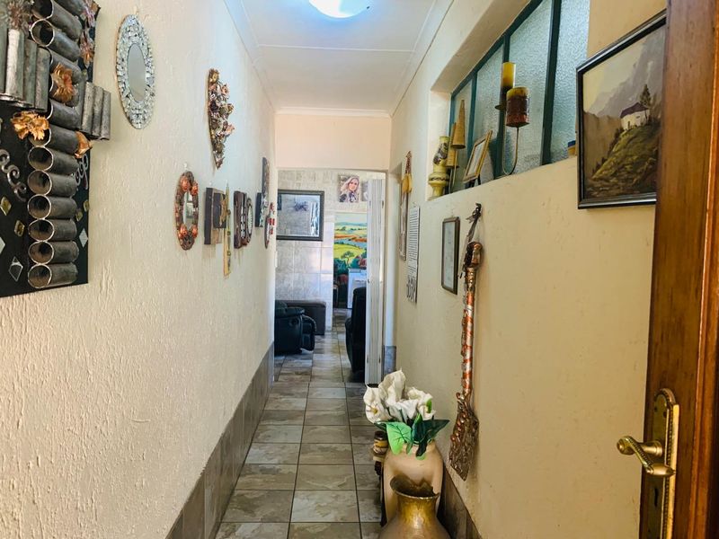 A Well Equipped Two Storey House In The Heart Of Middelburg! - Photo 6