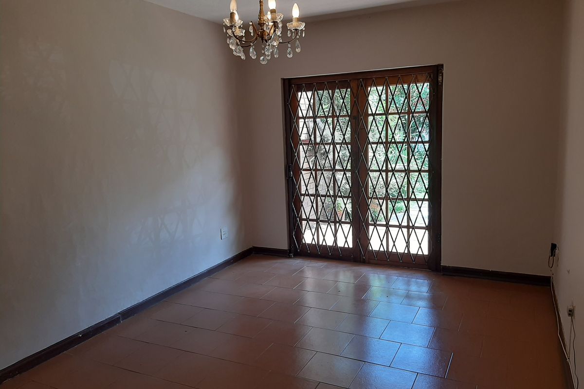 Spacious Apartment in Retirement Village - Photo 3