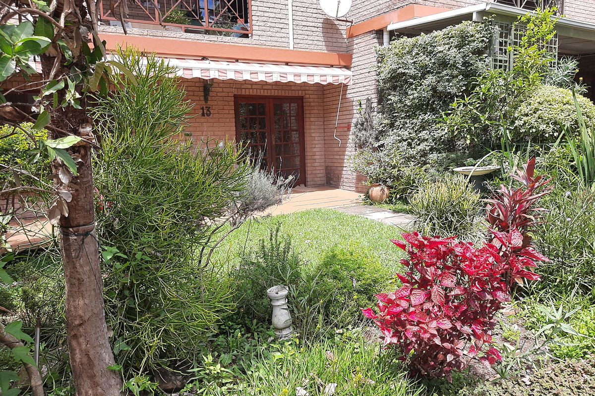Spacious Apartment in Retirement Village - Photo 2