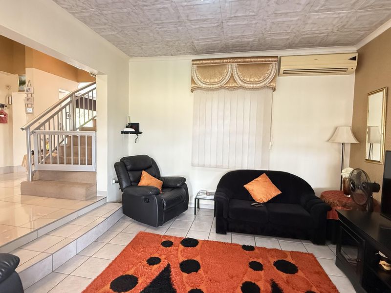 Readprop - 5 bedroom home for sale Phoenix - Photo 7