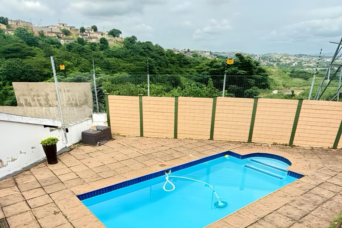 Readprop - 5 bedroom home for sale Phoenix - Photo 3