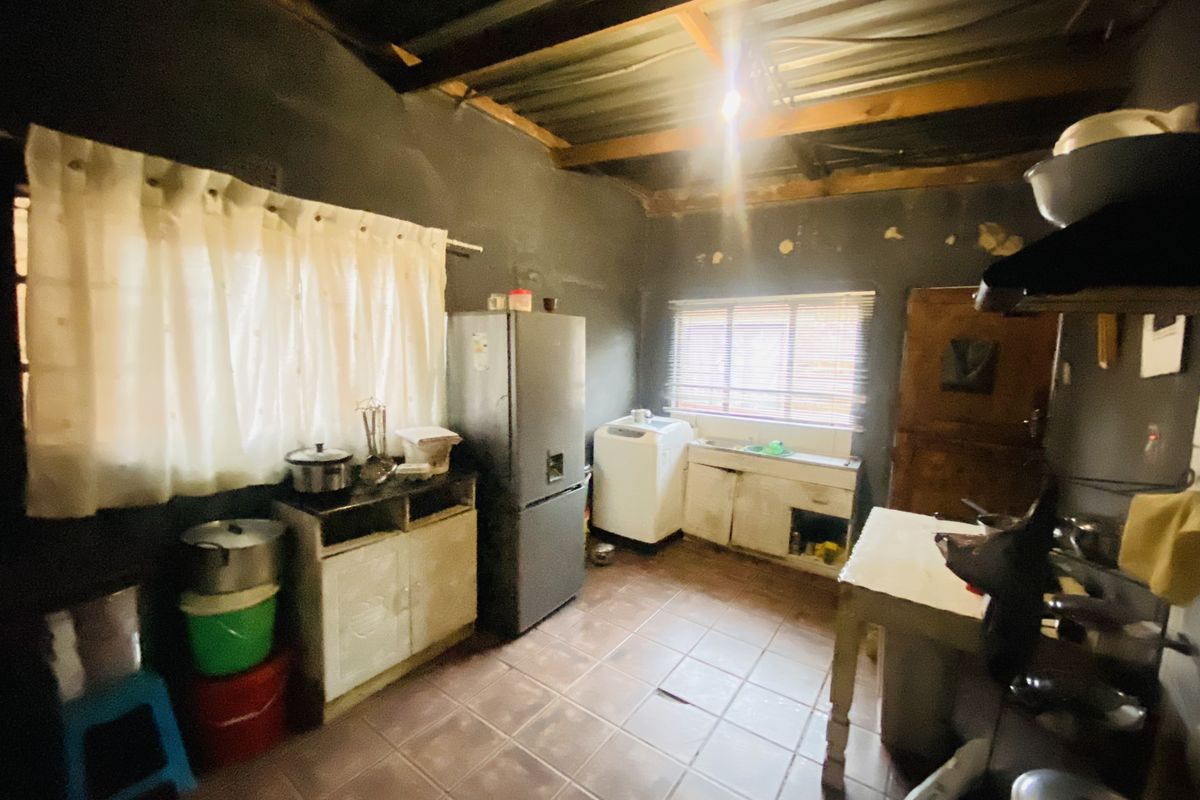 Family Home with Additional Income Potential Near Schools and Amenities - Photo 3