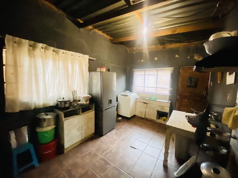 Family Home with Additional Income Potential Near Schools and Amenities - Photo 3