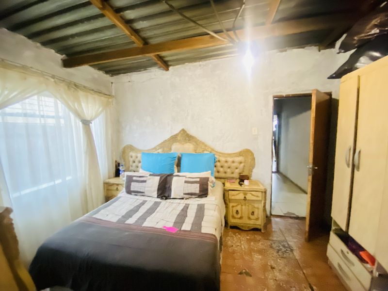 Family Home with Additional Income Potential Near Schools and Amenities - Photo 4