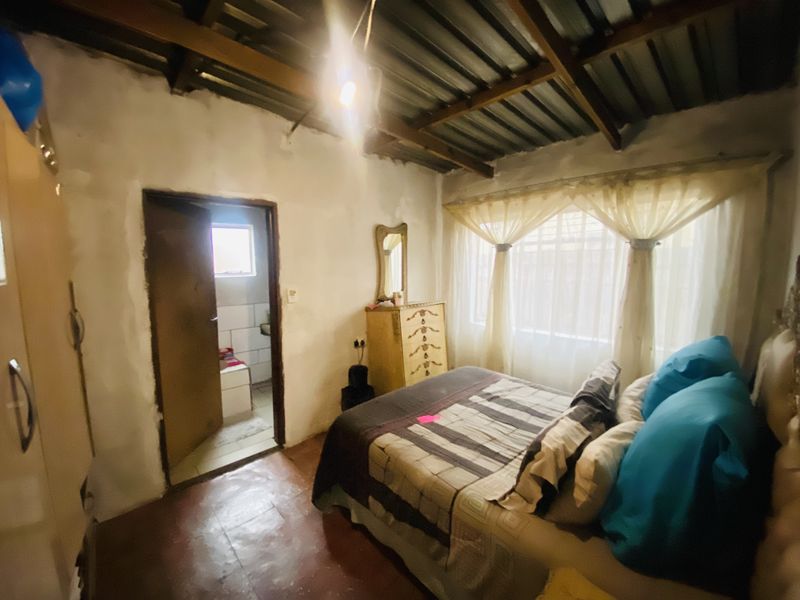 Family Home with Additional Income Potential Near Schools and Amenities - Photo 5