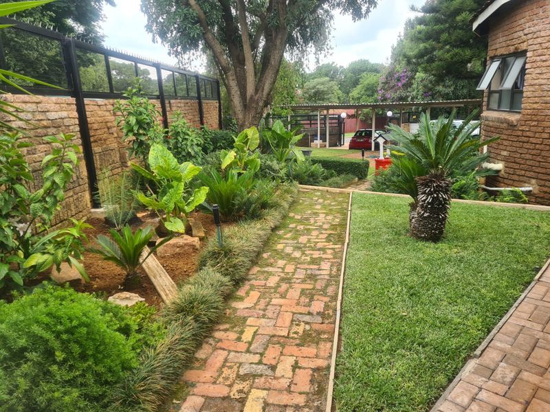 Exceptional Dual-Residence Property for Sale in popular area of Safari Tuine - Photo 5