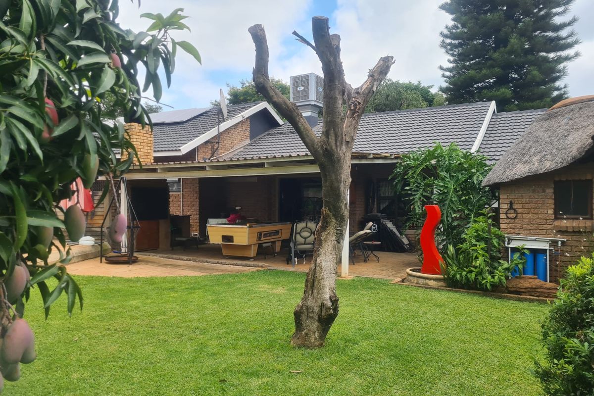 Exceptional Dual-Residence Property for Sale in popular area of Safari Tuine - Photo 2
