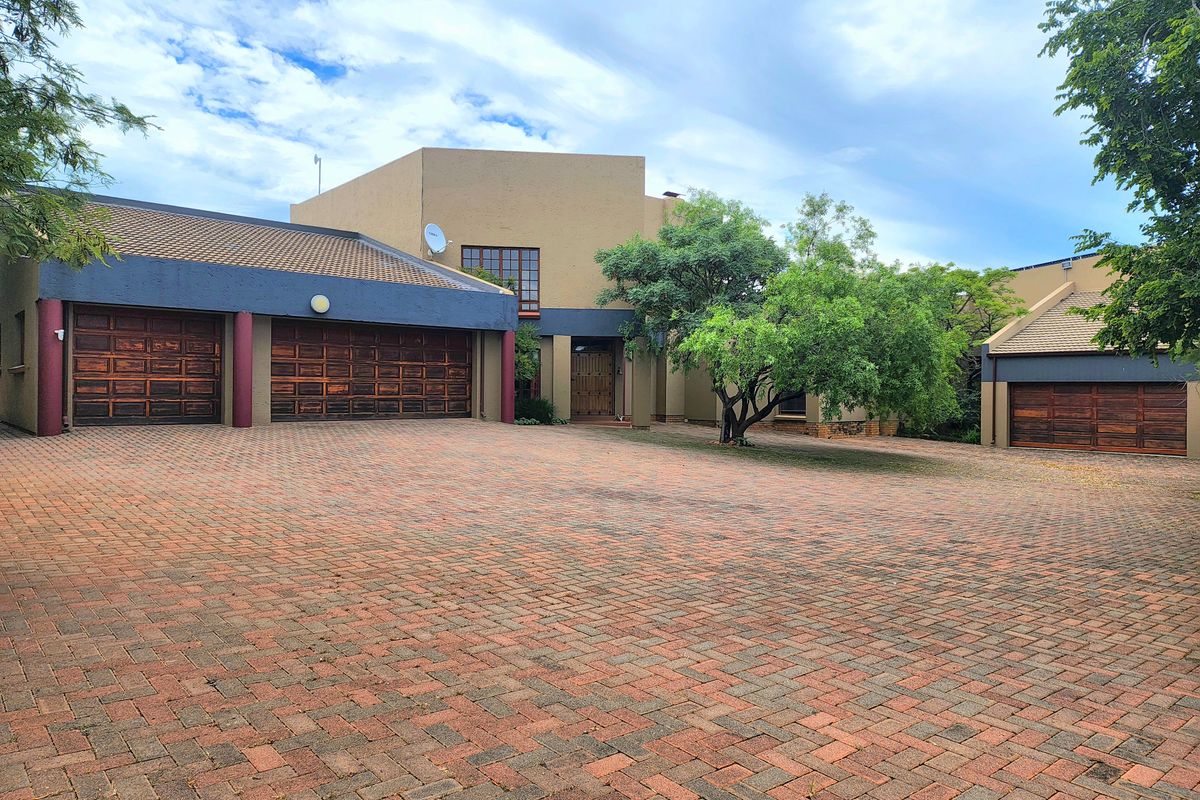 A piece of paradise on 1 HA for sale - Photo 5