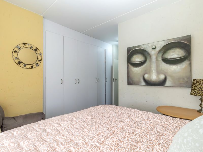 Move In ready 2 Bed 2 Bath Apartment for Sale ! - Photo 9
