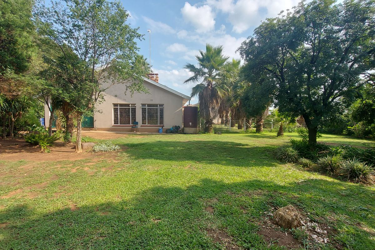 Beautiful 2.56 HA Small Holding for Sale - Photo 4