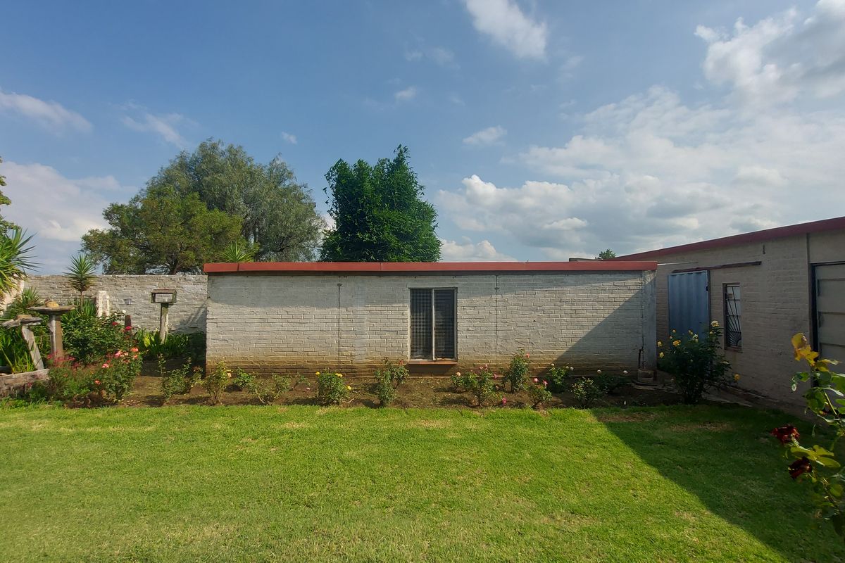 Beautiful 2.56 HA Small Holding for Sale - Photo 5