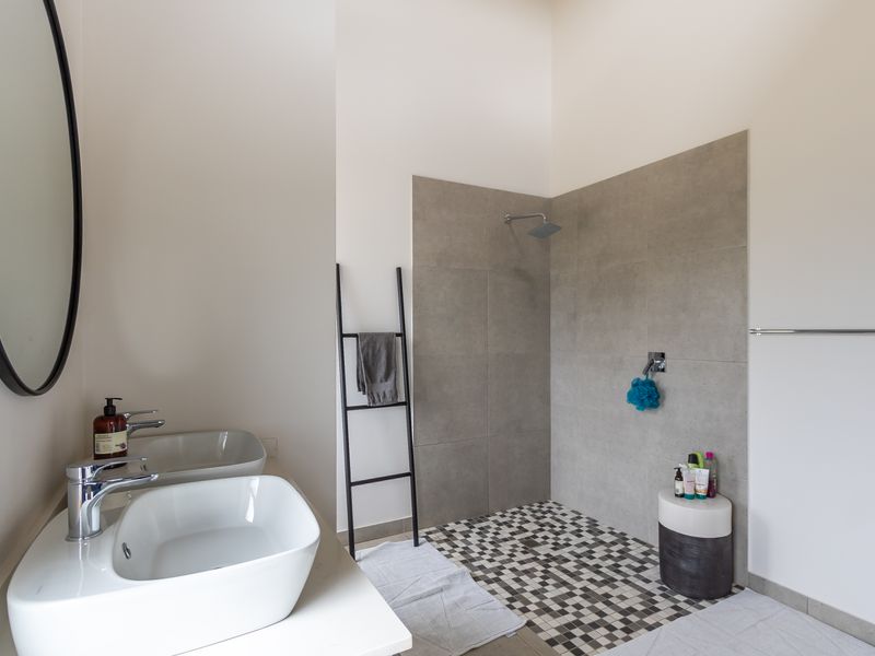 4 Bedroom Dream Home in Zini River Estate - Photo 8