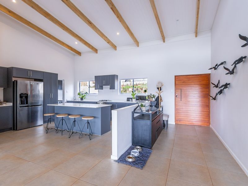 4 Bedroom Dream Home in Zini River Estate - Photo 6