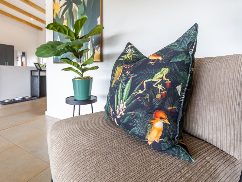 4 Bedroom Dream Home in Zini River Estate - Photo 3