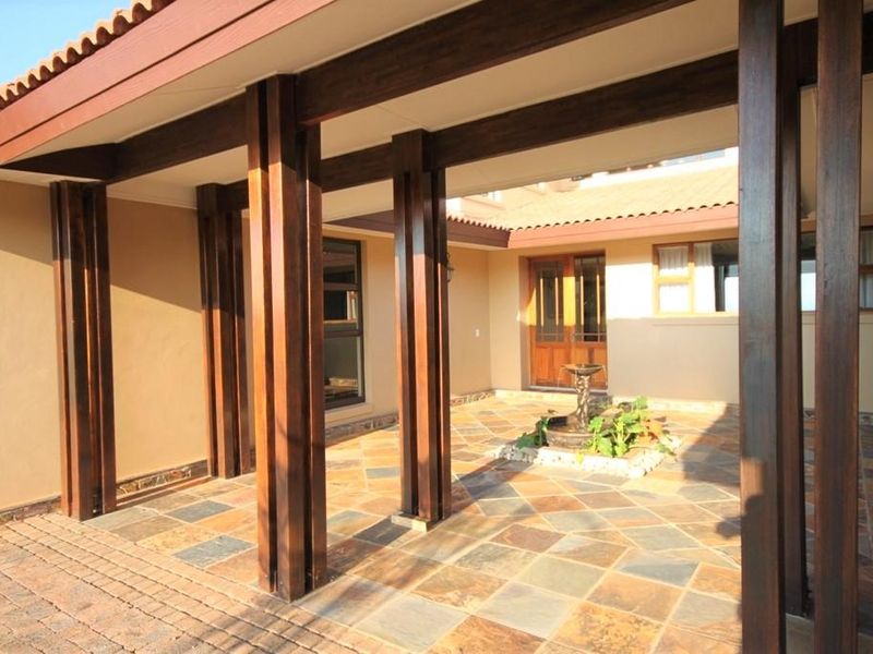 Balinese Villa in Secure Estate - Photo 5