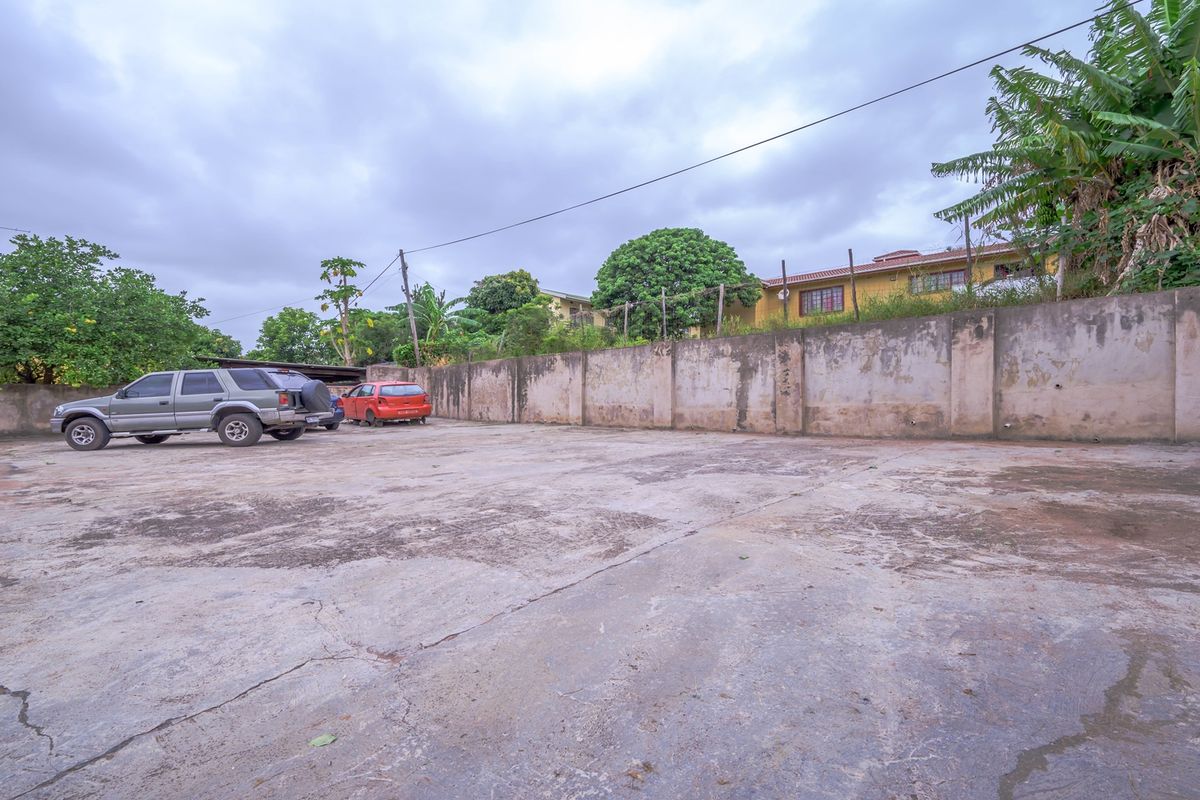 Stunning Stanger: Your Dream Property Awaits - Photo 4