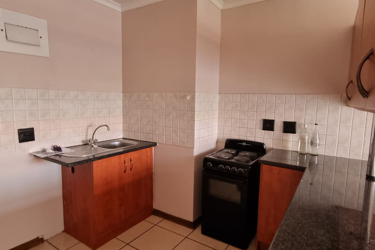 Excellent Investment or to own - Photo 3