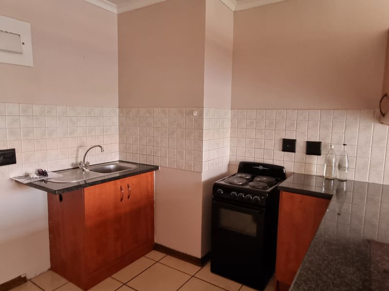 Excellent Investment or to own - Photo 3