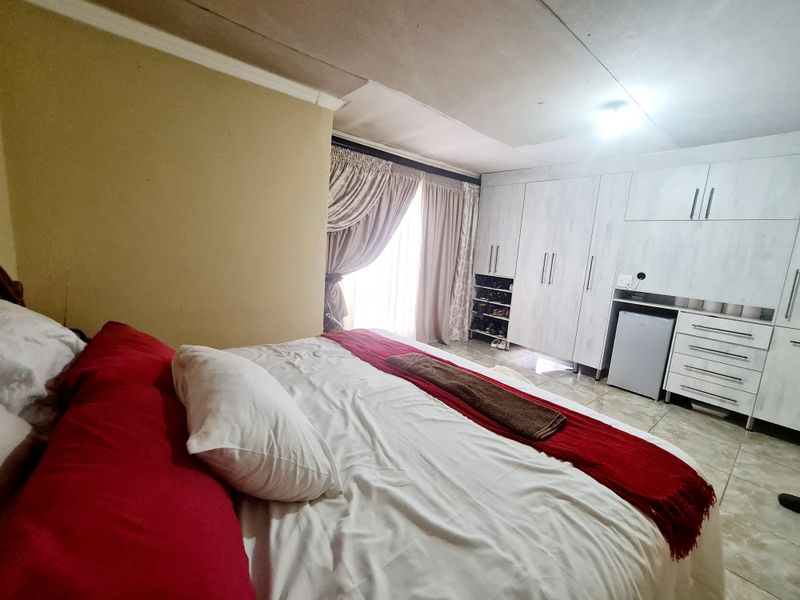 4 bedroom house for sale in Makhado Park, Louis Trichardt - Photo 10