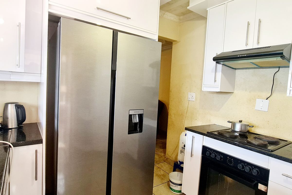 4 bedroom house for sale in Makhado Park, Louis Trichardt - Photo 3