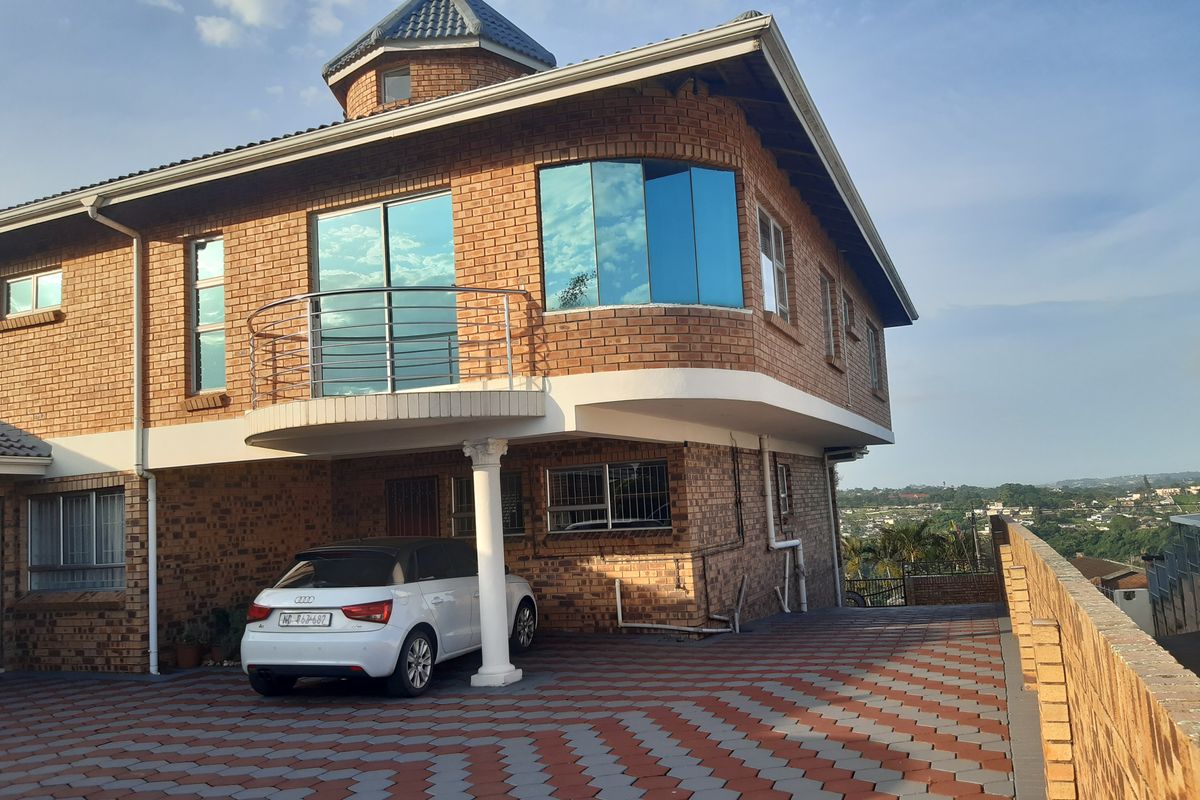 Beautiful Home, Umhlatuzana, Chatsworth - Photo 3