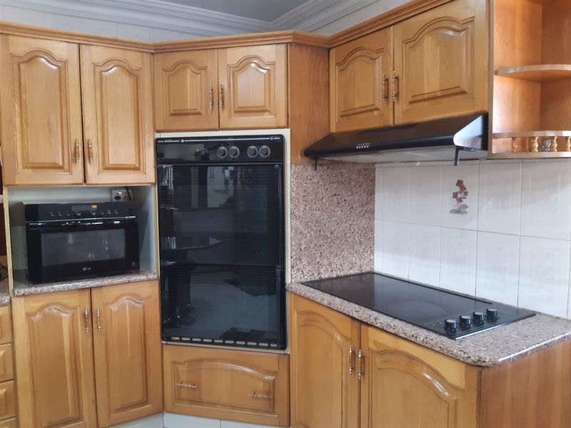 Beautiful Home, Umhlatuzana, Chatsworth - Photo 4