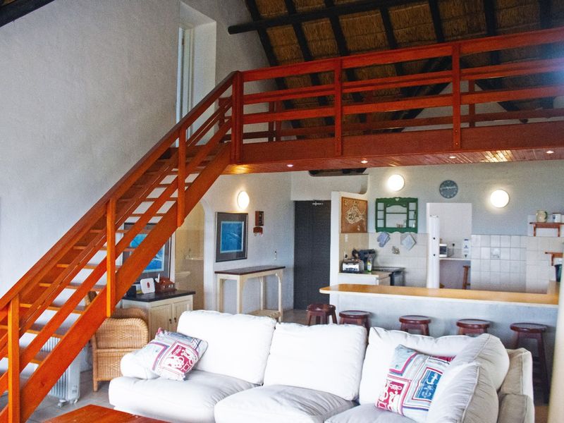 Exquisite 7-bedroom house for rent in Canals, St Francis Bay - a luxurious waterfront retreat awaits - Photo 7