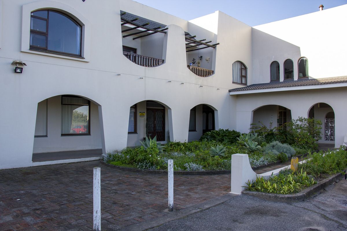 Buy Your Own Beachfront Escape in Port Alfred - Photo 2