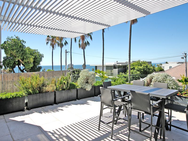 FULLY FURNISHED - MODERN FAMILY HOME IN SOUGHT AFTER FRESNAYE - Photo 5