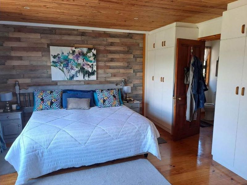 Serenity and Panoramic Elegance - Photo 10