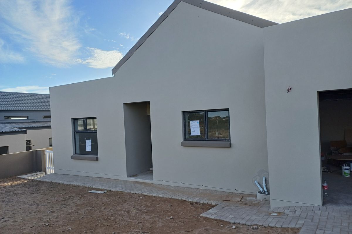 Modern family home - Photo 2