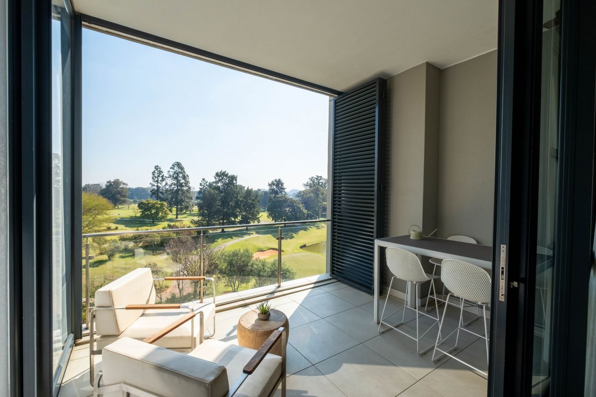 Elevated Luxury Living, Double-Level Penthouse with Private Rooftop Pool and Iconic Views! - Photo 5