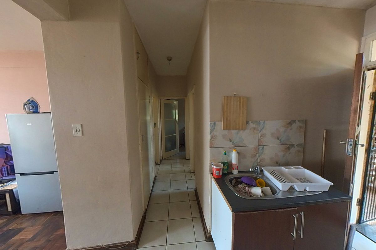 Secure Sunnyside Flat Offering Space And Convenienc - Photo 5
