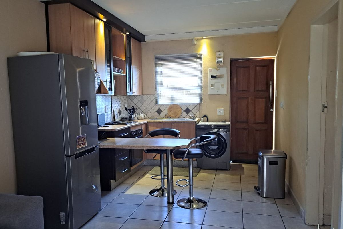 Two bedroom apartment for sale! - Photo 4