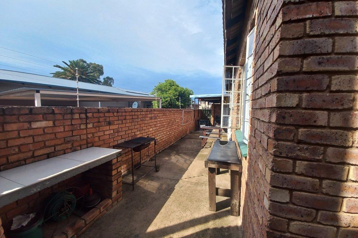 Lovely 3 Bedroom Townhouse in Jordaanpark - Photo 3