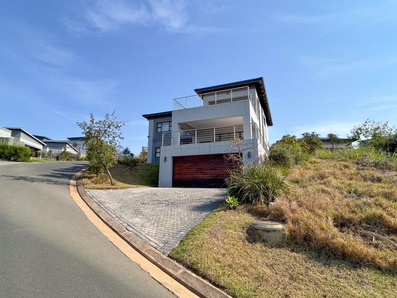 Stunning 4 Bedroom Home in Palm Lakes - Photo 6