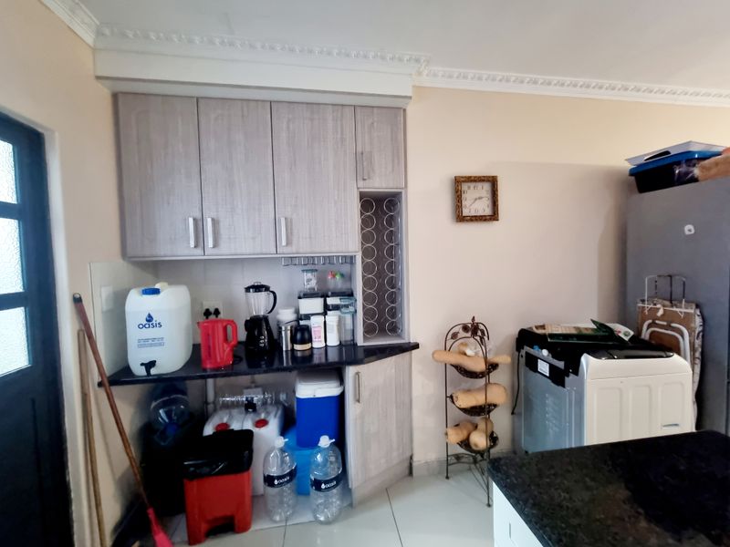 Beatiful Complex For Sale - Photo 7