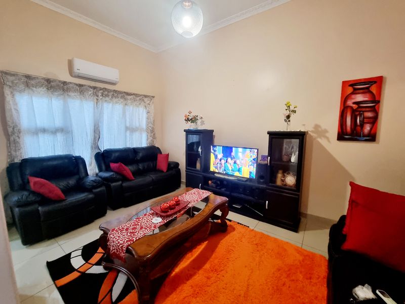 Beatiful Complex For Sale - Photo 8