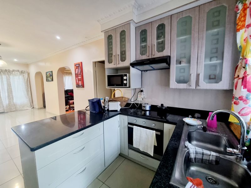 Beatiful Complex For Sale - Photo 5