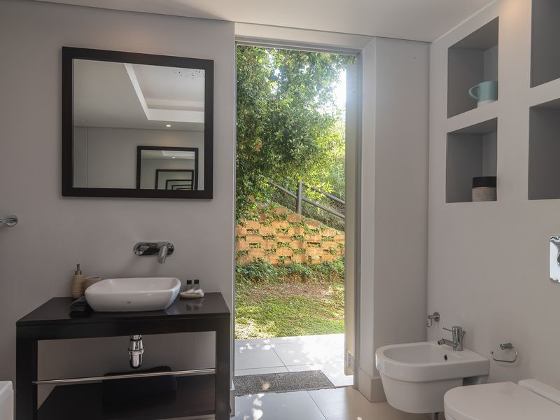 Exclusive Ground Floor Apartment with Garden & Sea Views in Simbithi Eco Estate - Photo 8