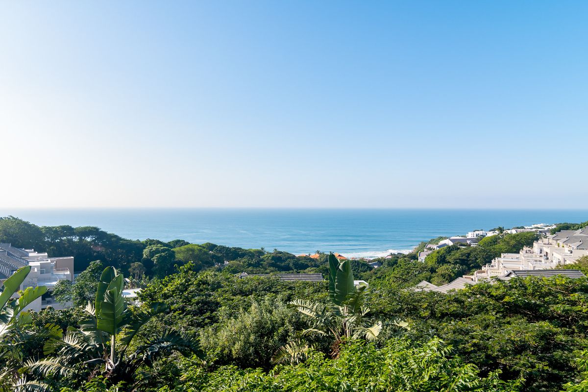 Exclusive Ground Floor Apartment with Garden & Sea Views in Simbithi Eco Estate - Photo 2