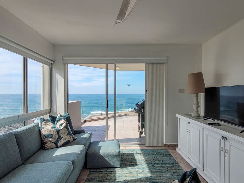 Coastal Living at Its Finest – Fully Furnished Beachfront Retreat - Photo 7
