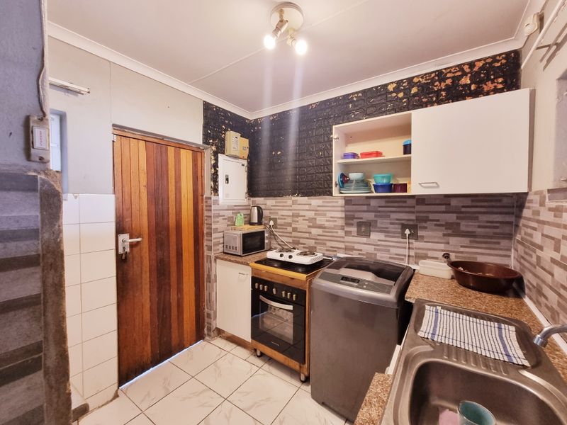 3 Bedroom Complex for sale - Photo 5