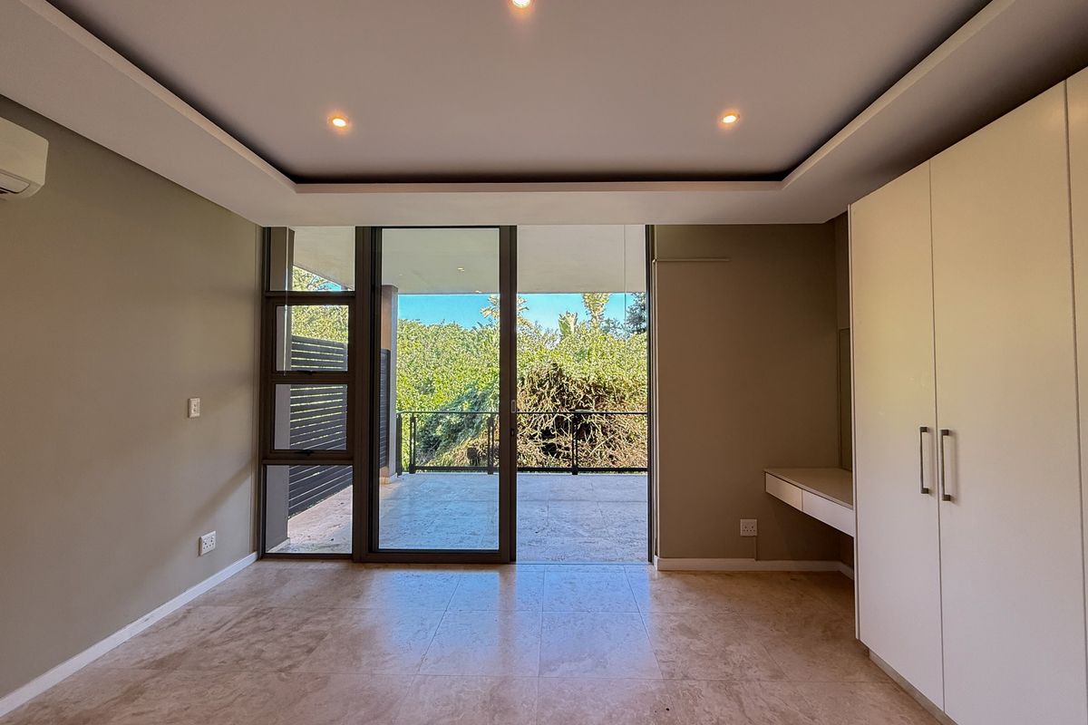 Modern Coastal Living in Zimbali Estate – Spacious 3-Bedroom Apartment - Photo 4